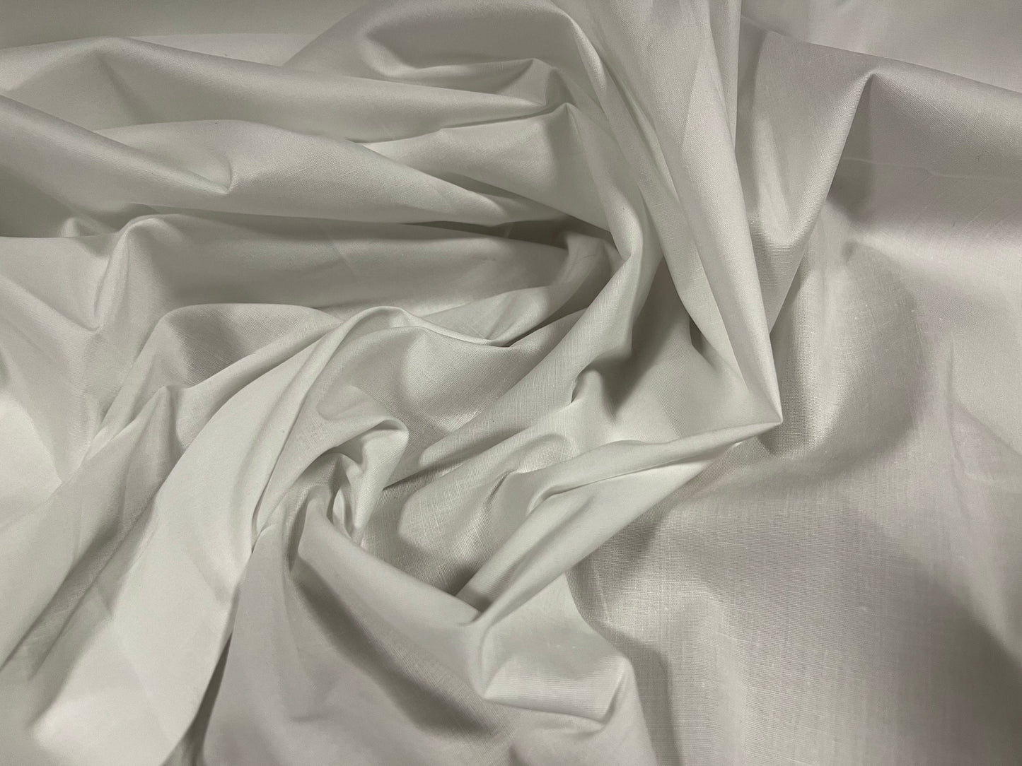 Stretch Cotton lawn fine woven fabric, per metre - plain - white