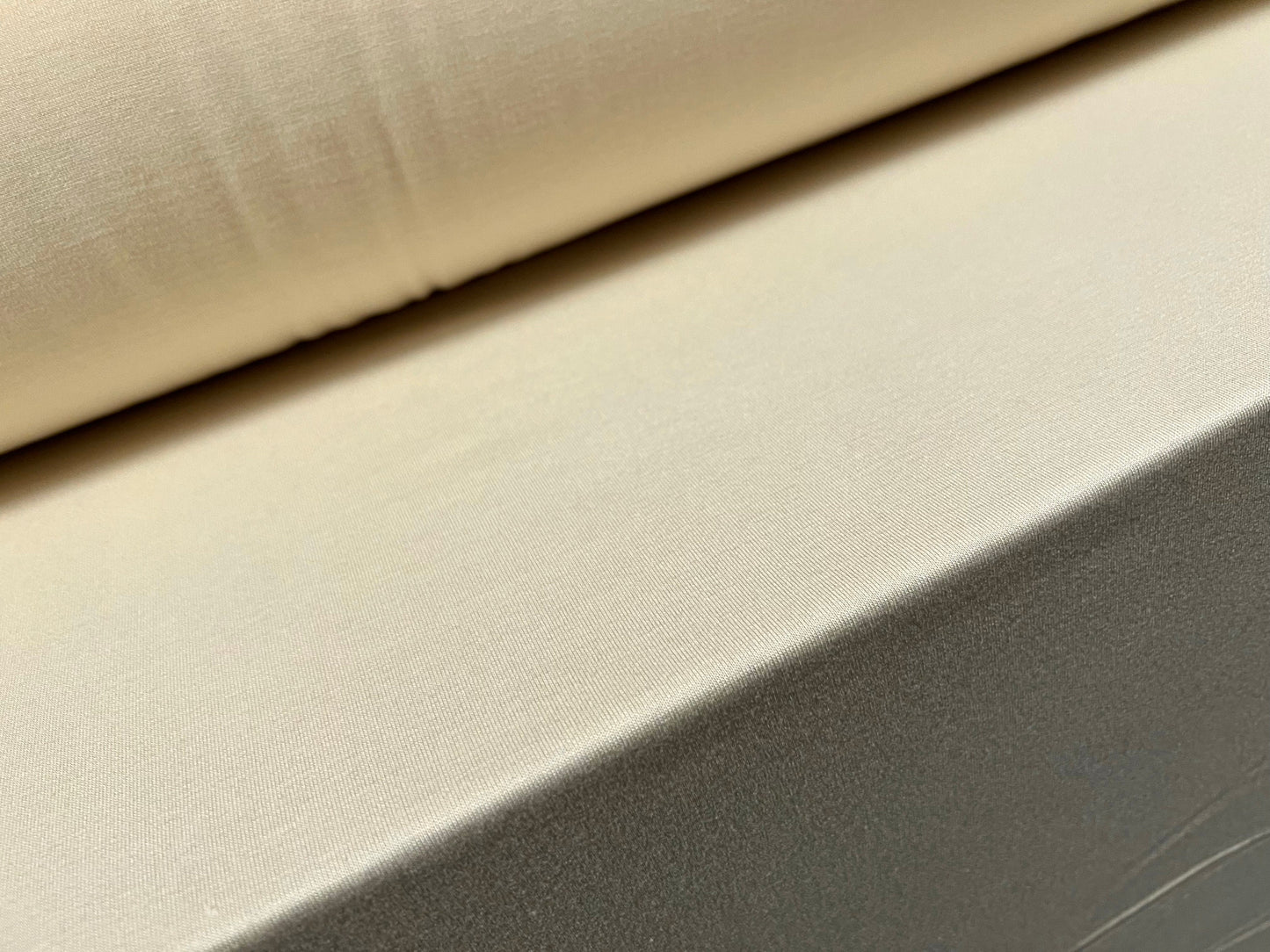 Viscose spandex stretch single jersey fabric, per metre - plain - jersey cream