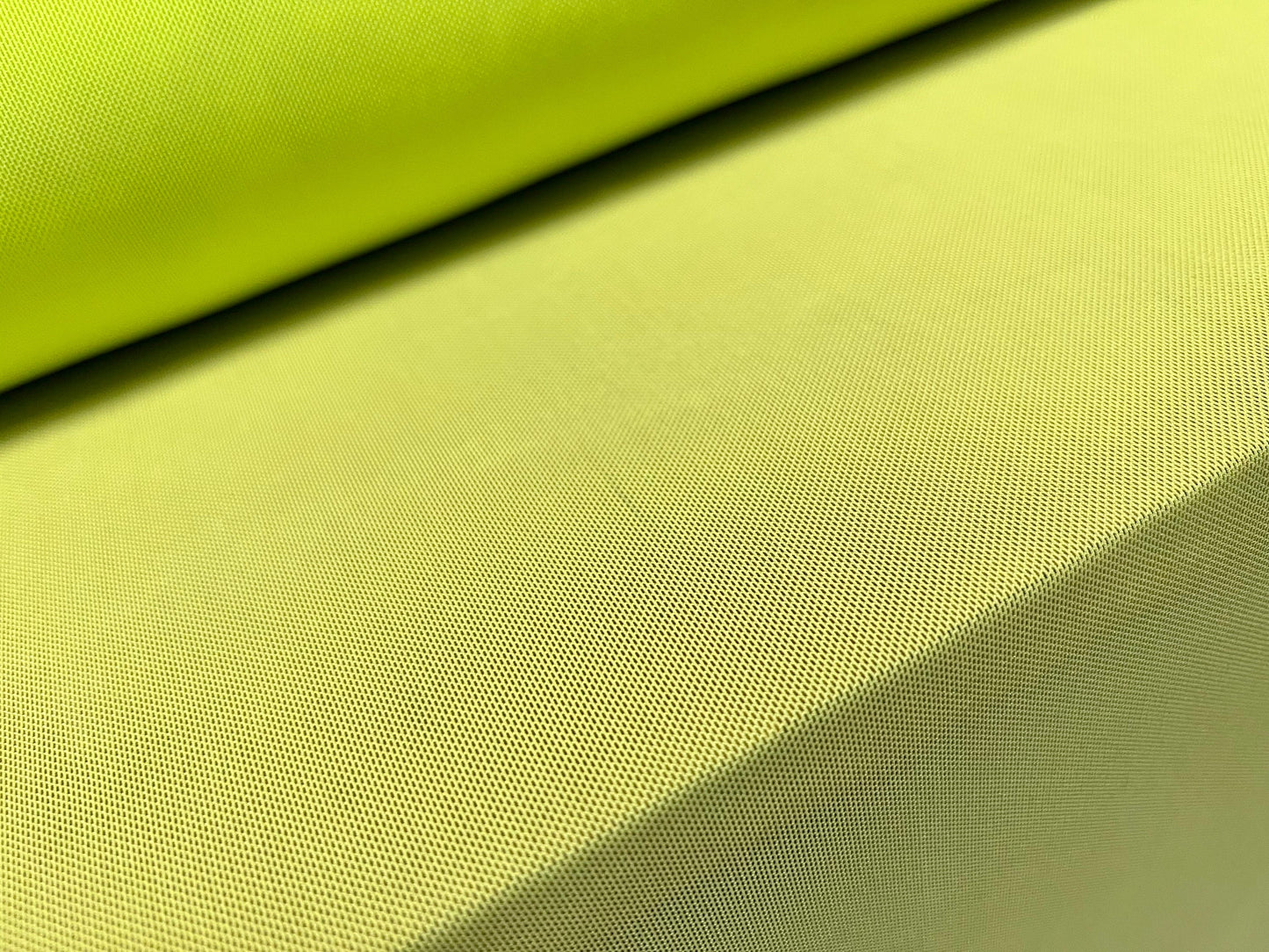 Power mesh net stretch spandex fabric, per metre - Plain - lime sorbet