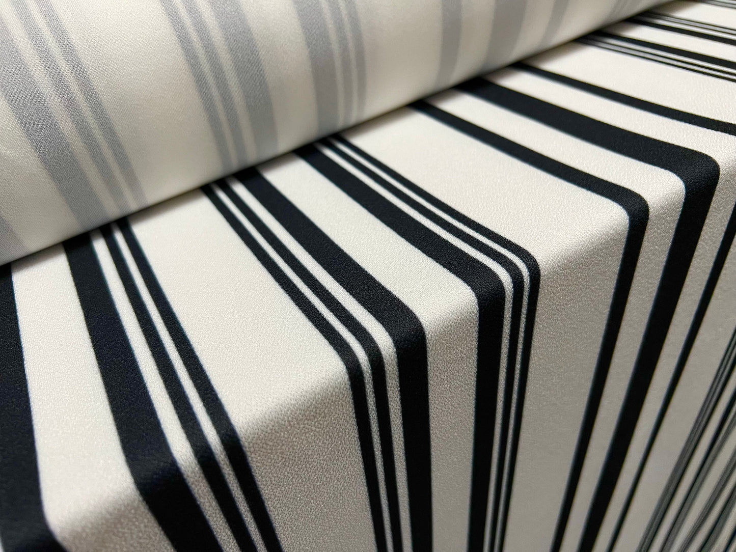 Valentino crepe spandex jersey fabric - similar to scuba - per metre - stripes print - black & white