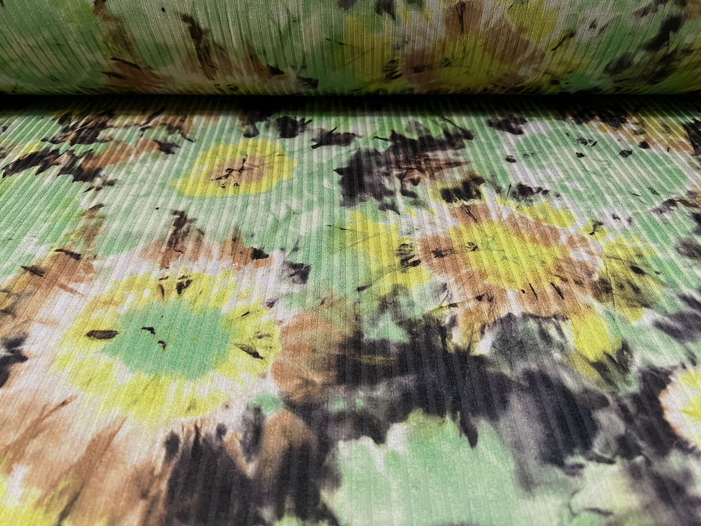 Stretch Spandex rib jersey fabric, per metre - smudge flower print - green