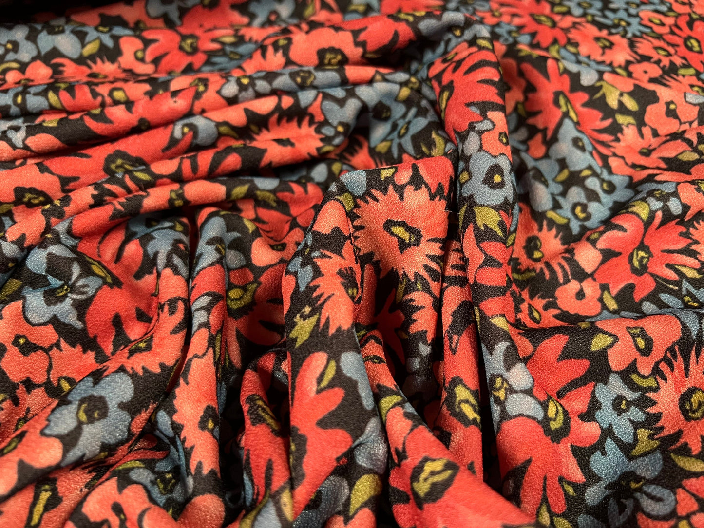 Valentino crepe spandex jersey fabric - similar to scuba - per metre - summer flowers print - pink & blue