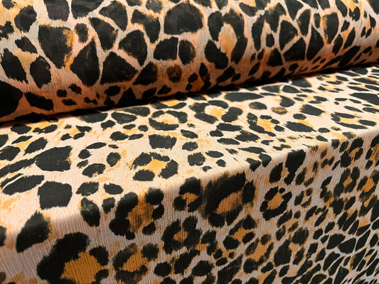 Printed chiffon yoryu dress blouse fabric, per metre - leopardskin animal print - peach