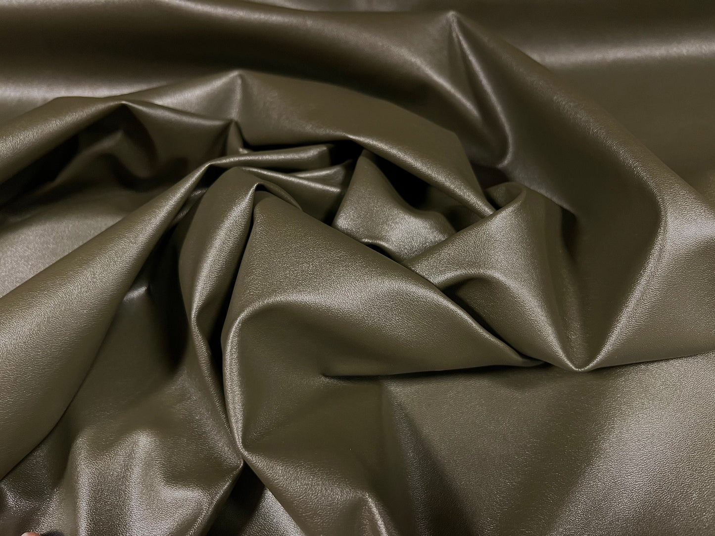 Faux leather p.u. Coated stretch leatherette fabric, per metre - plain - Olive green