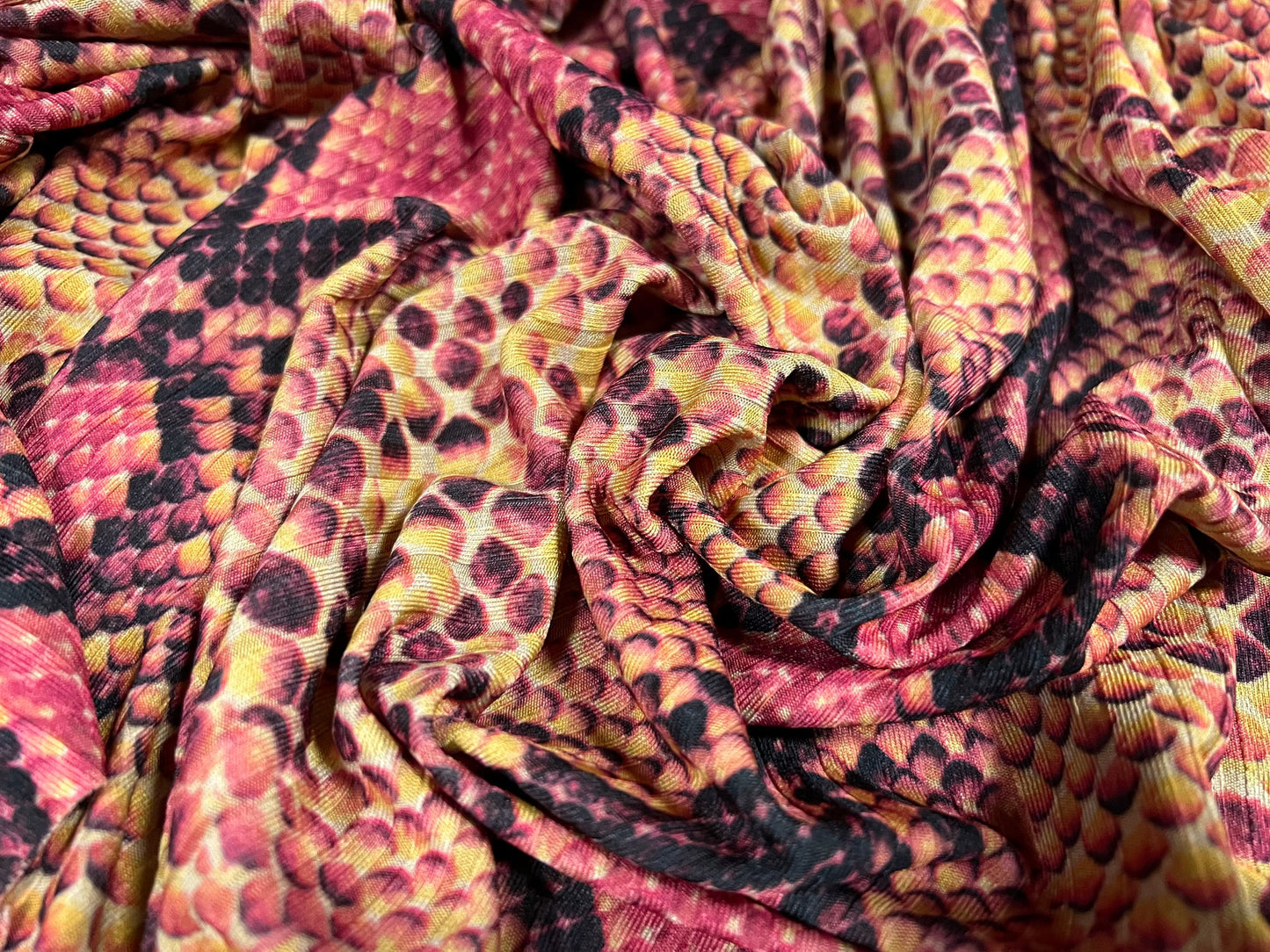 Stretch Spandex rib jersey fabric, per metre - snakeskin animal print - fuschia & gold