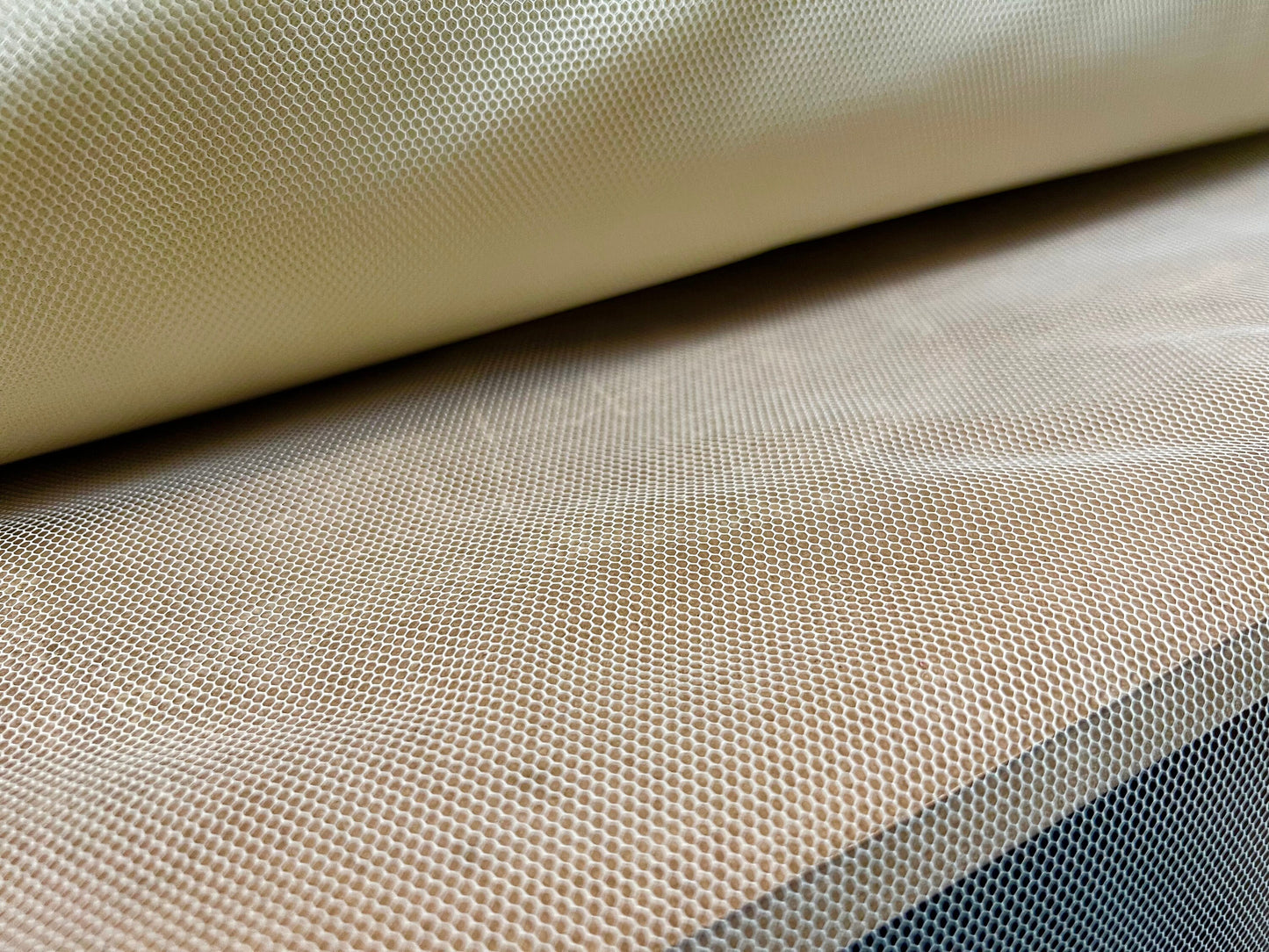 Tulle tutu mesh net fabric, per metre - plain - cream