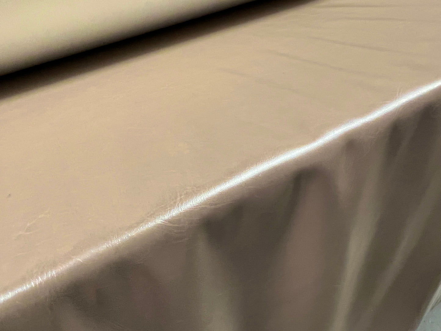 Stretch pvc faux leather fabric, per metre - pearlescent - nude gold