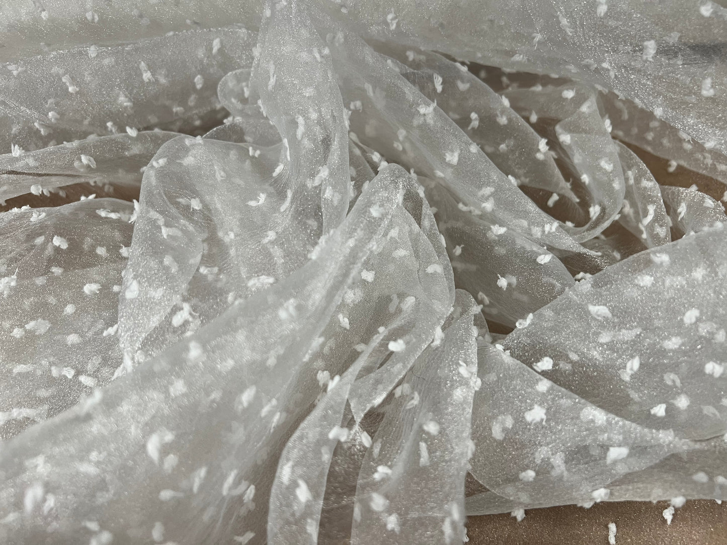 Organza fabric, per metre - Dobby design - white