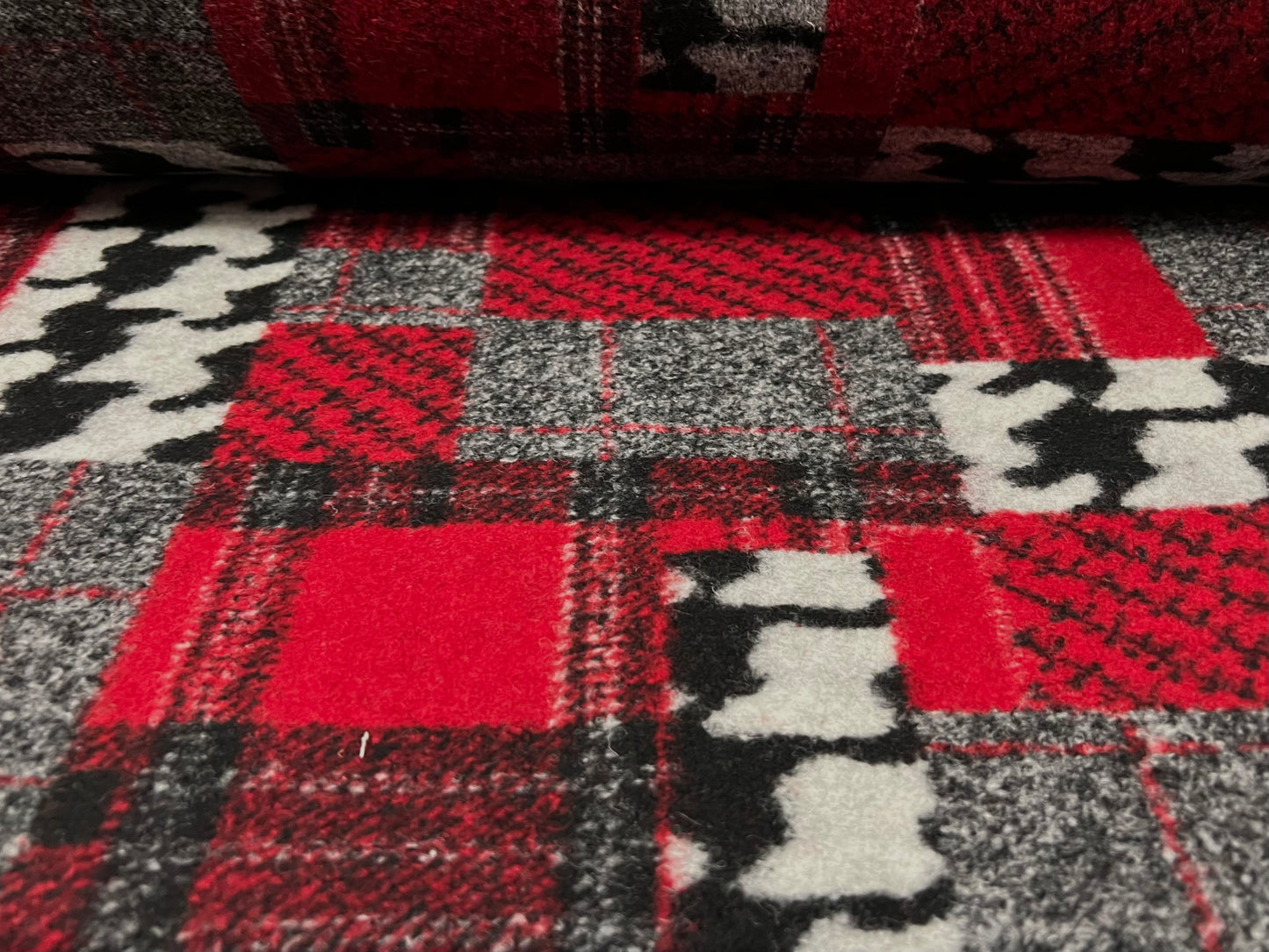 Montana - Wool mouflon flannel fabric, per metre - jumbo houndstooth patchwork design - red & black