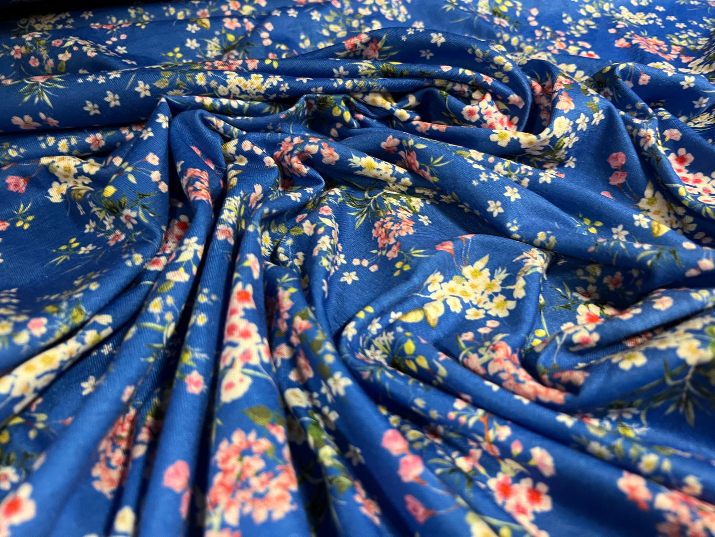 Soft handle stretch spandex single jersey fabric, per metre - Ditsy flower print - blue pink & white