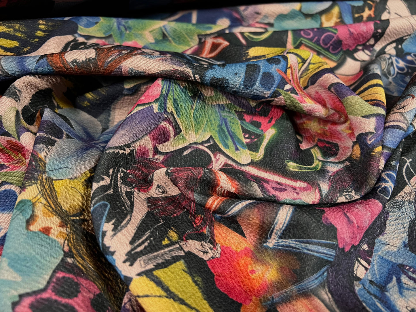 Valentino spandex stretch crepe jersey fabric - similar to scuba - per metre - retro women and flowers print - multicolour