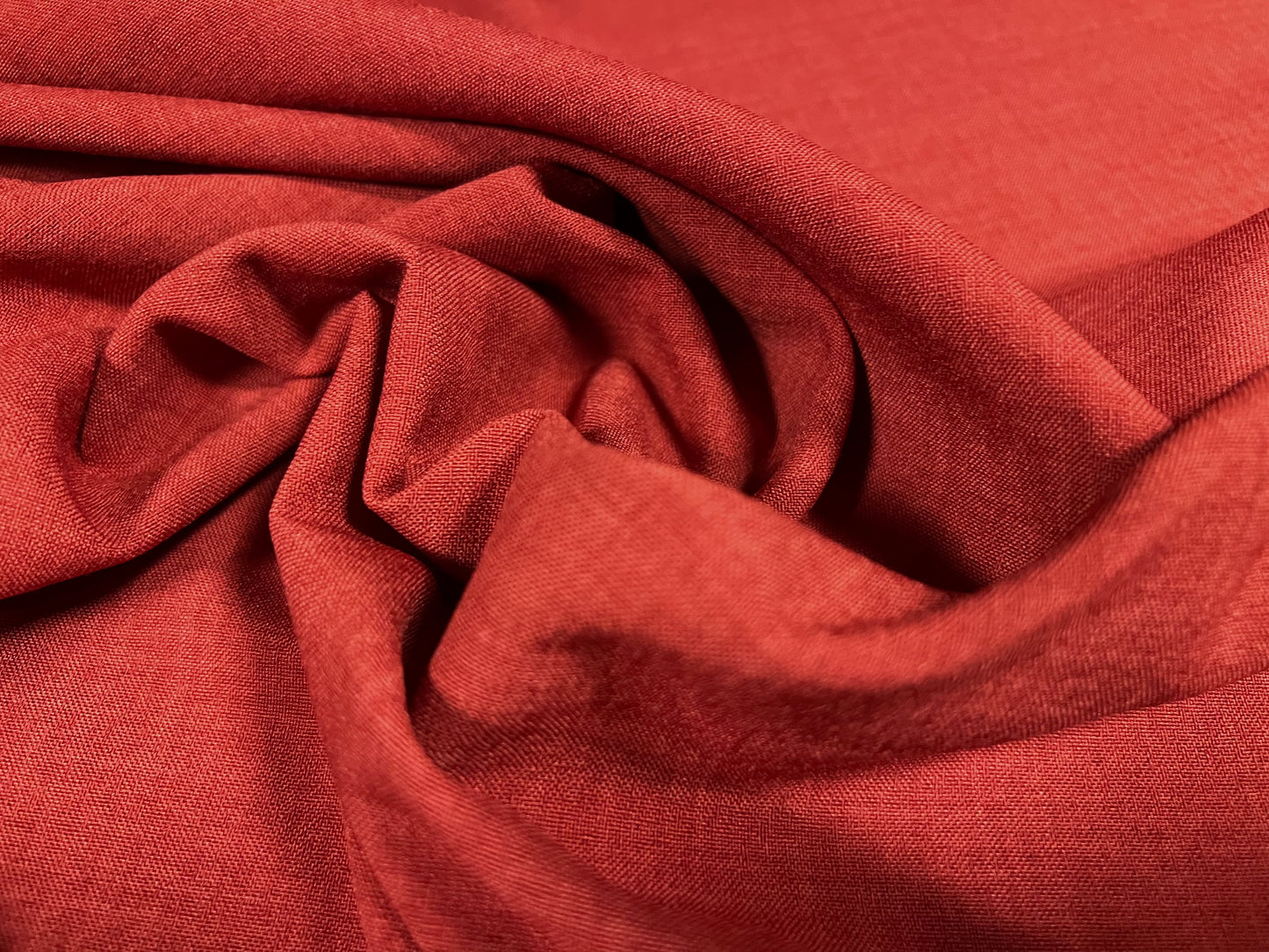 Linen look cationic woven dress trouser skirt fabric, per metre - plain - brick red