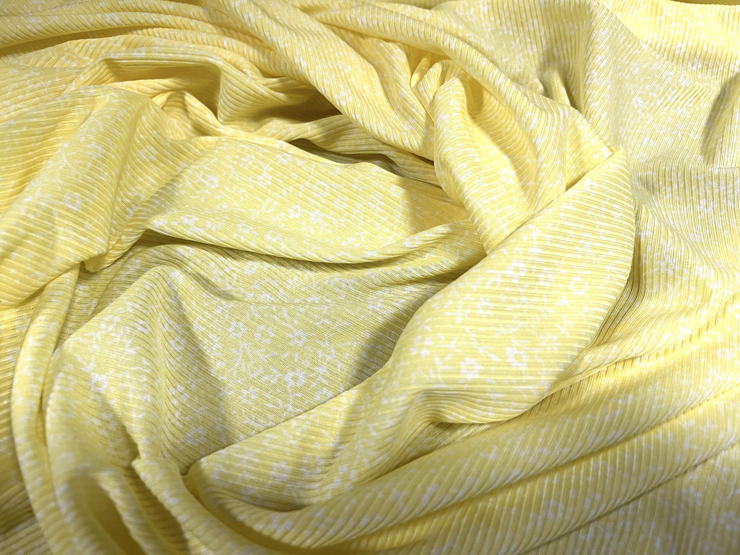 Spandex stretch fine rib jersey fabric, per metre - ditsy flower print - lemon & white